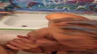 Dirty anal👌-fetish girl's ass🍑 gets pounded from behind as she takes a dump
