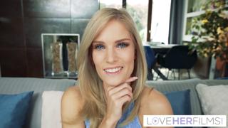 Foot Fetish Fun with Candee Licious