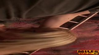 Blonde mature woman shows off amazing throat job!
