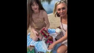 Phoenix Pussy✌ Playtime With Chloe & Megan