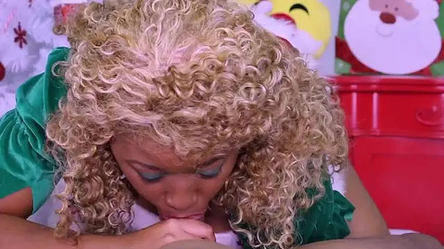 Slutty Nina turns Christmas stockings upside down: Hot Holiday Hardcore Fest