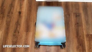 Travel blogger CaliforniaBabe sucks your dick after luggage sex toy mix up