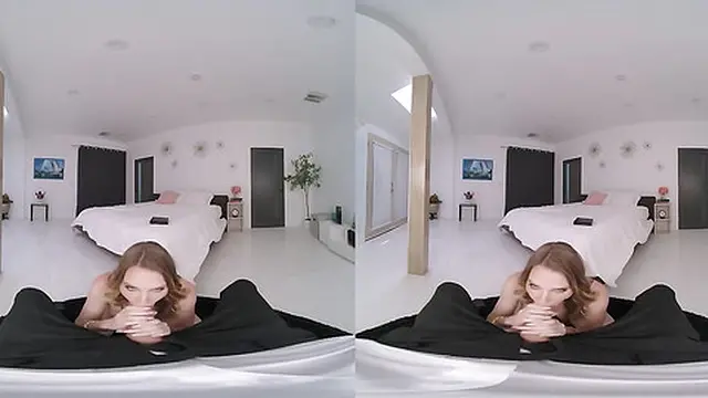 After getting necklace, Ashley Lane becomes intensely thankful and enters a passionate, intimate state