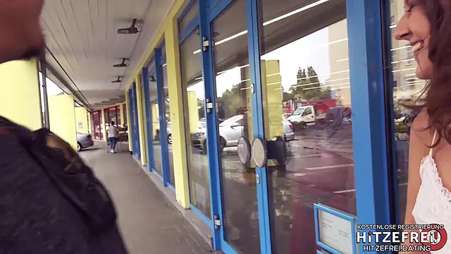 Public Sex: In The Middle Of The City with Hot Teen Babe