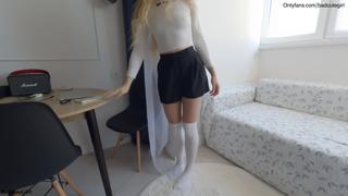Stepbrother's Cock🌭 Craves My Virgin Thighs, Beg Me to Suck😜 It Harder!